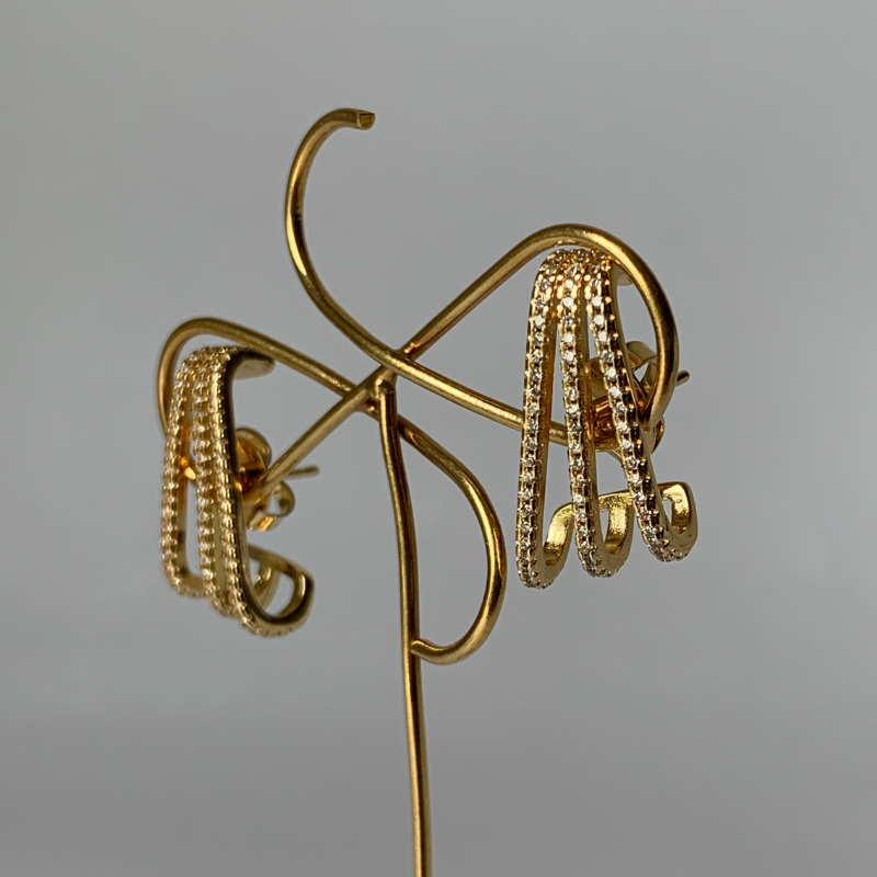 Brinco Ear Hook Três Voltas e com Zircônias